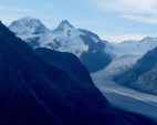 Petit zoom sommital sur le Mönch, le Trugberg et l'Eiger