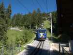 Le train quitte la gare du Paccot.