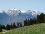 Vue sur les Jumelles en début de randonnée